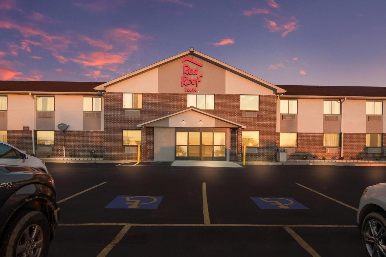 Red Roof Inn Грийнсбърг Екстериор снимка